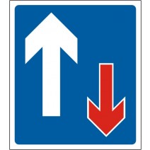 Priority To Oncoming Traffic